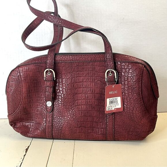 Rellic Croc Purse Burgundy Front and Back Straps With Buckles NWT - Picture 1 of 16
